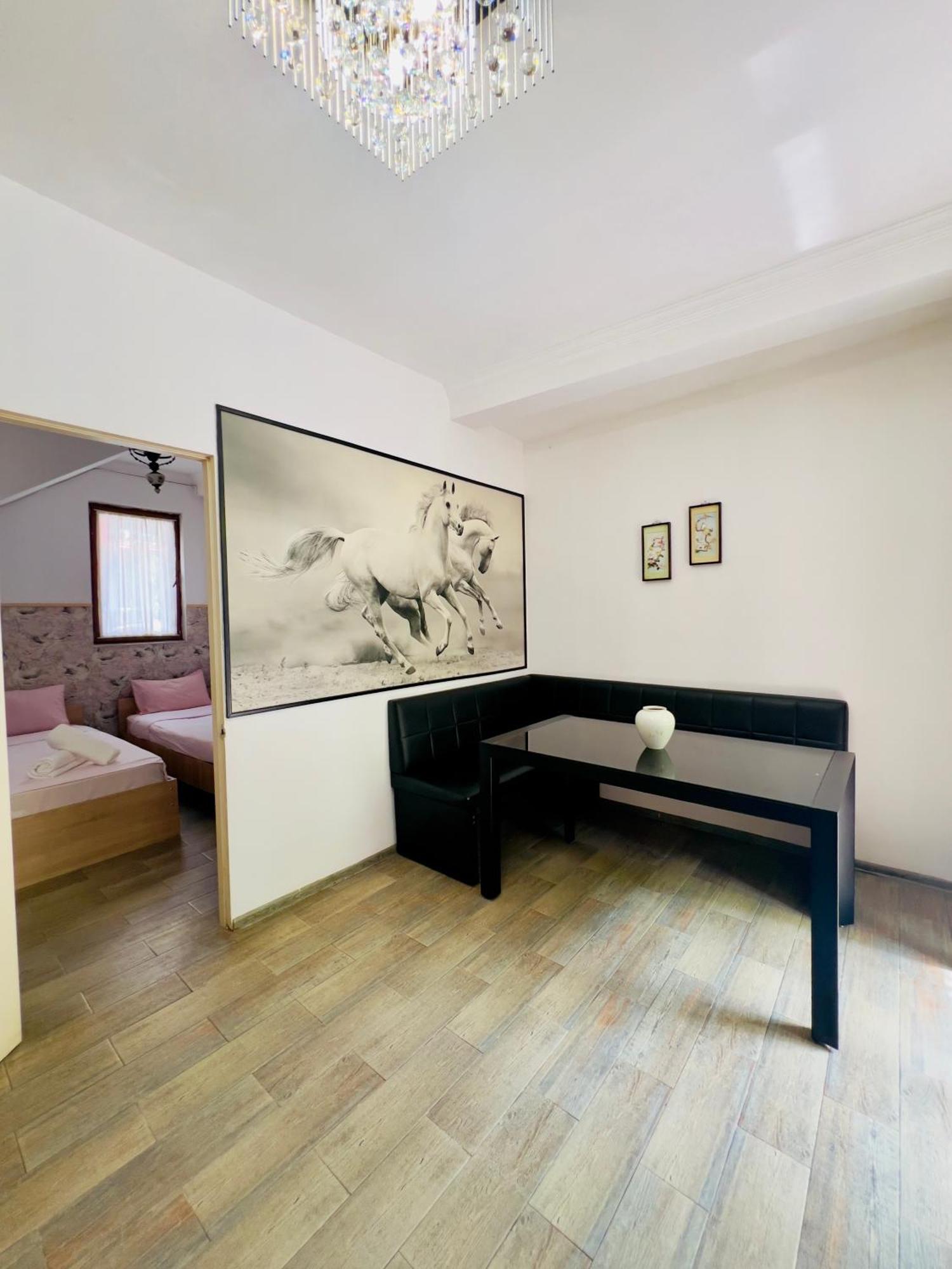 באטומי Apartment Maisi מראה חיצוני תמונה