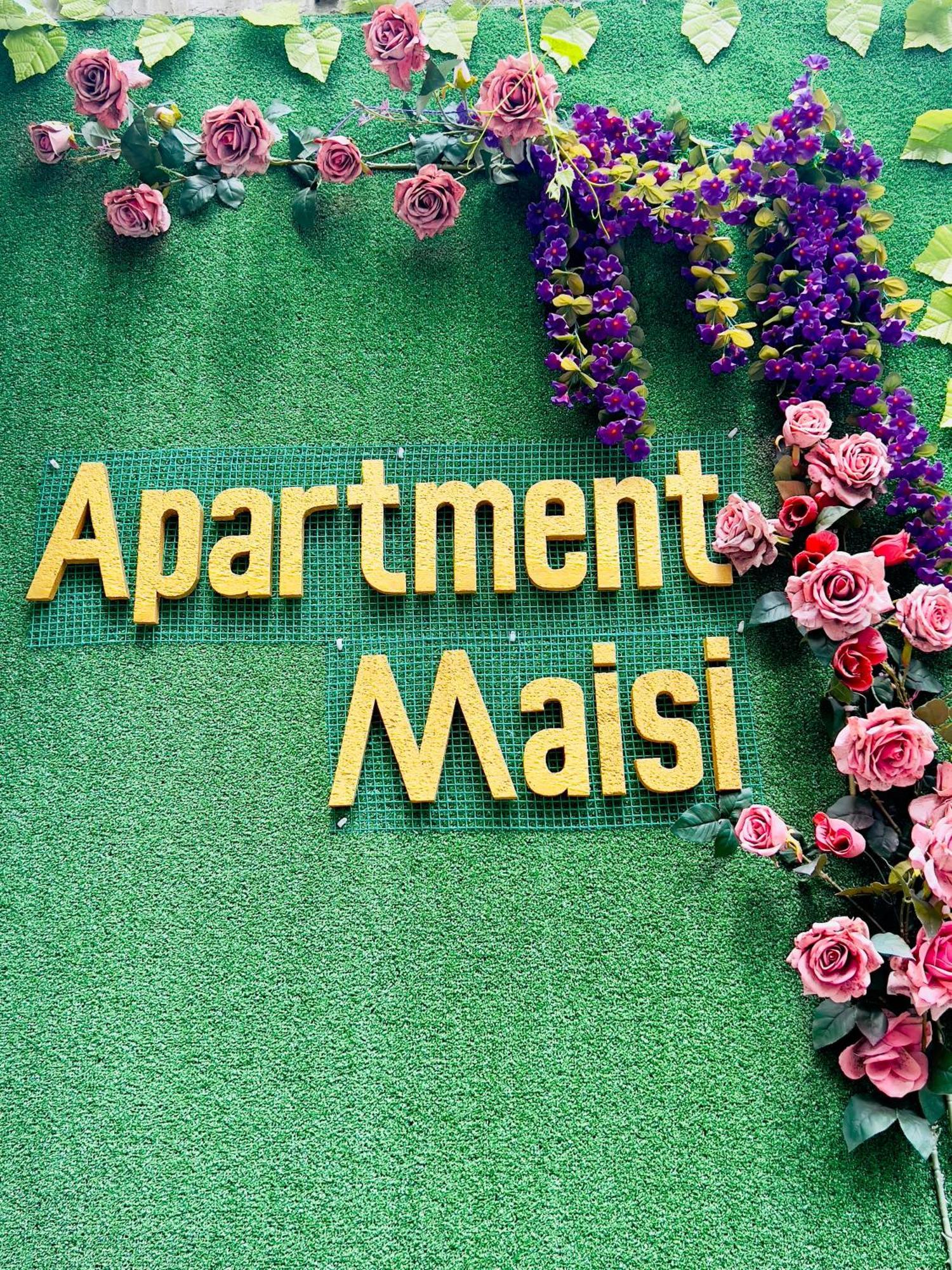 באטומי Apartment Maisi מראה חיצוני תמונה